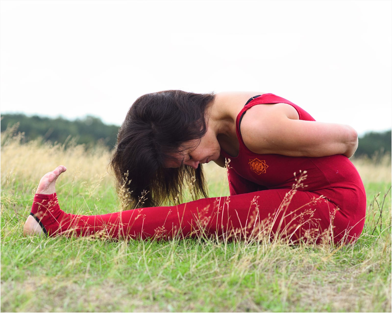 Асана Маричиасана: Полный разбор позы "Маричиасана" 24 сентября 2024 года 